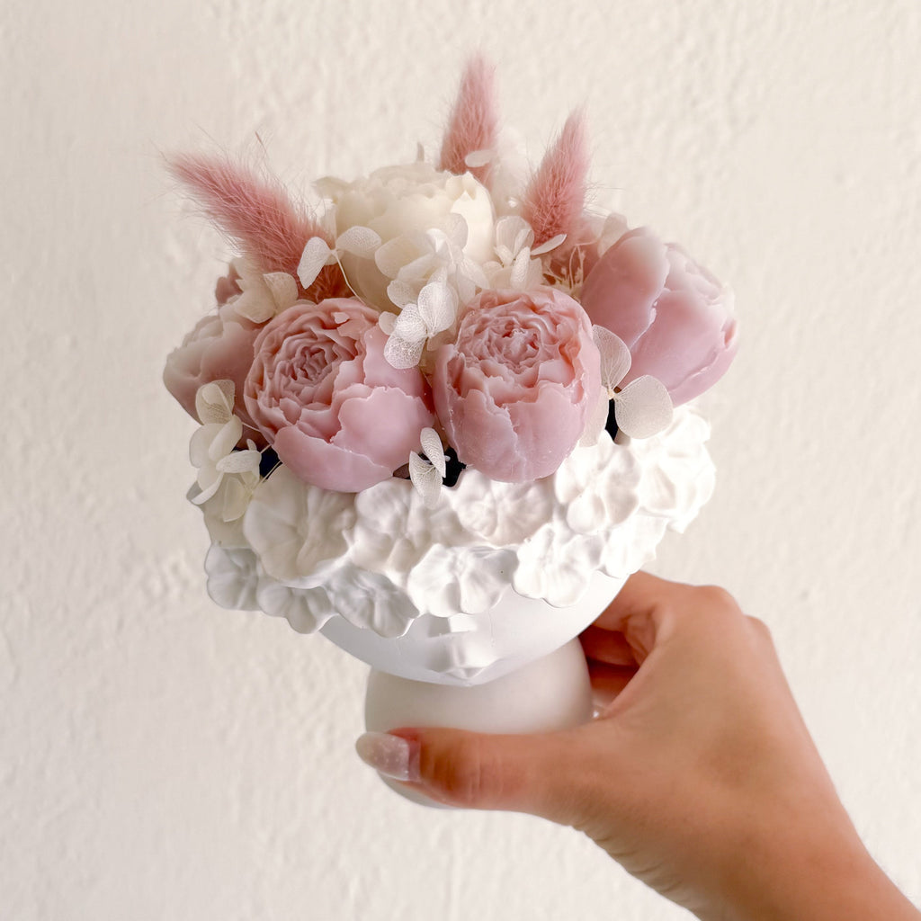 Πορσελάνινο Κοριτσάκι με Αρωματικά, Κέρινα Λουλούδια - XL