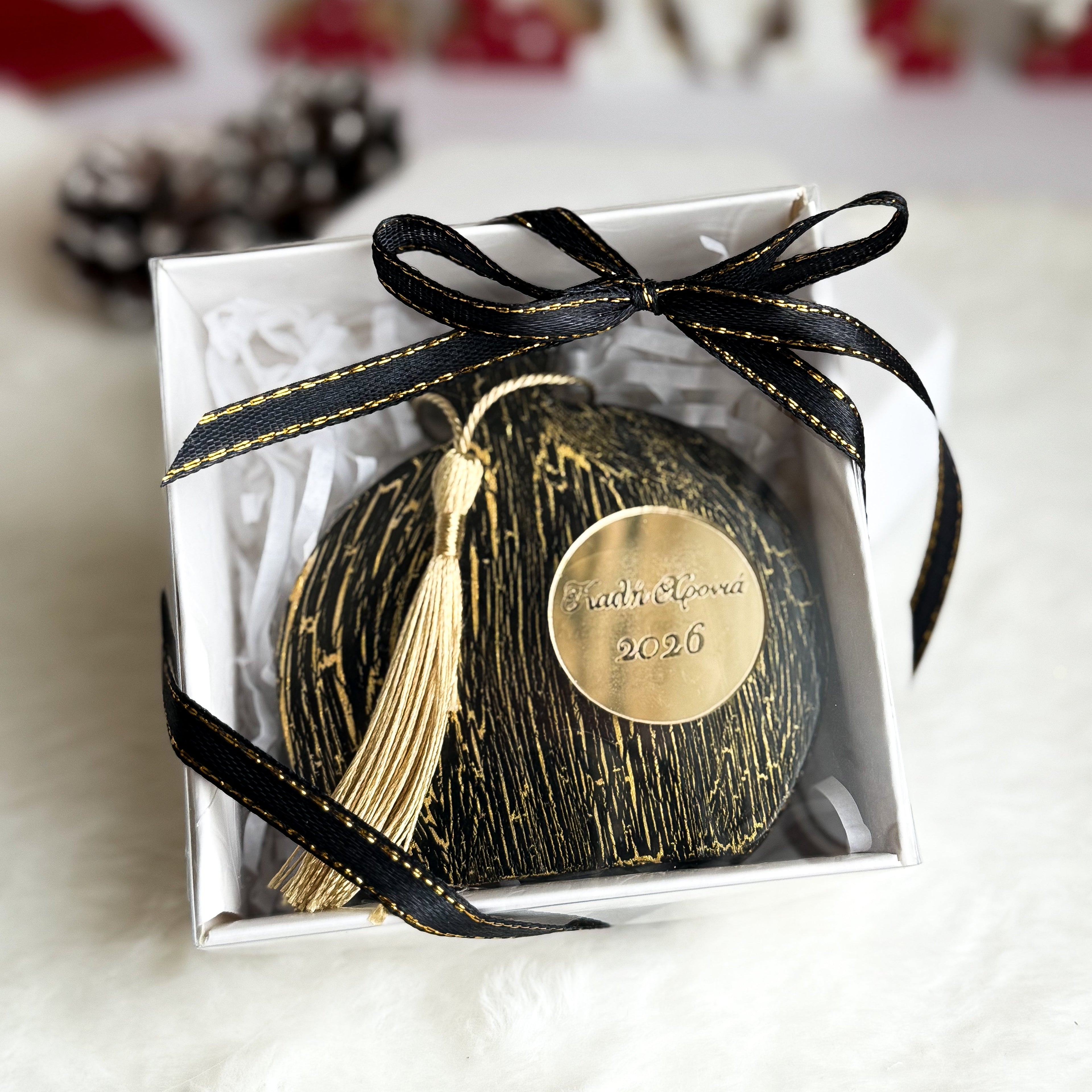 Χριστουγεννιάτικο Χειροποίητο Γούρι Πορσελάνινο Ρόδι με Κρακελέ - Καλή Χρονιά 2026