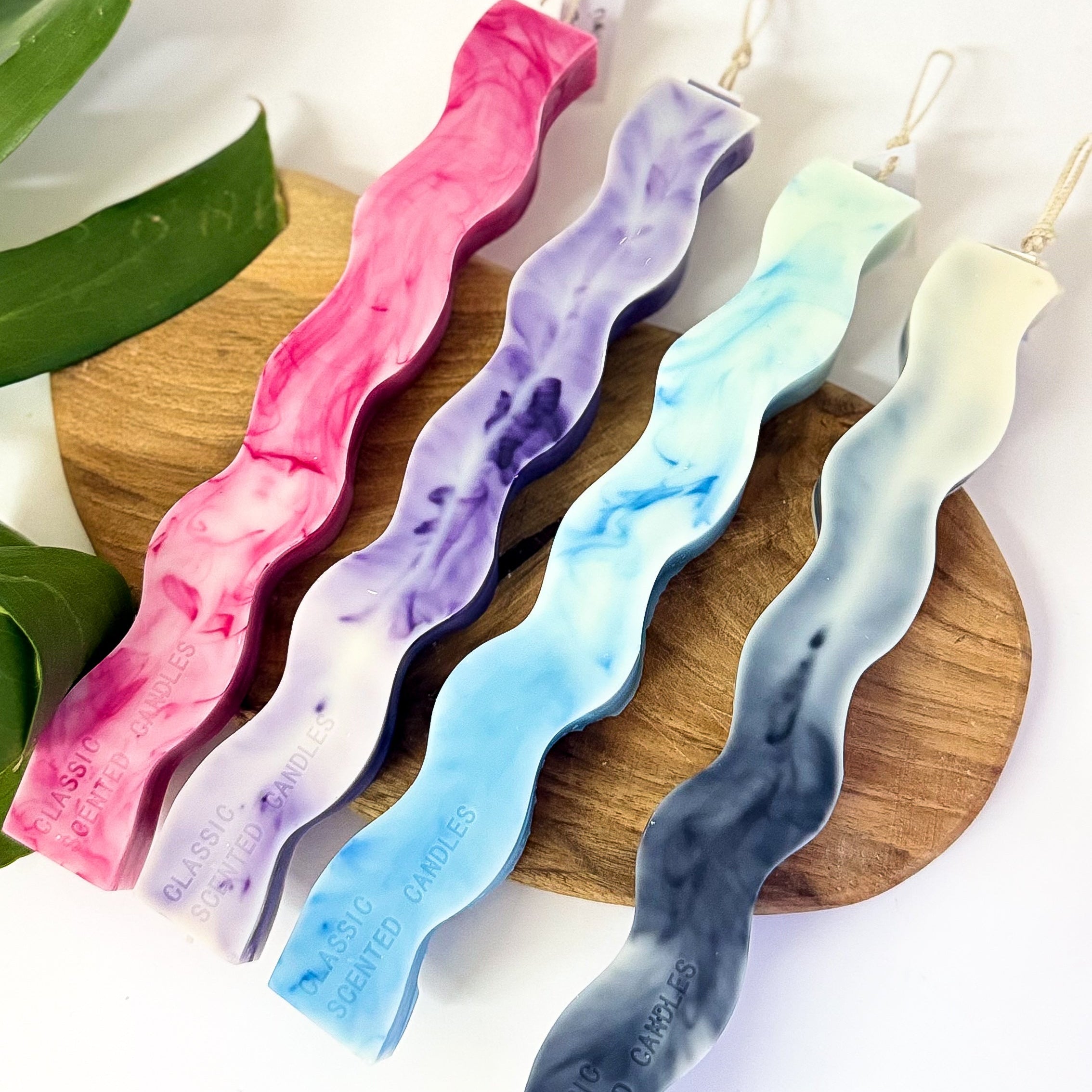 Χειροποίητη Αρωματική Λαμπάδα Κυματιστή με Εφέ Μαρμάρου