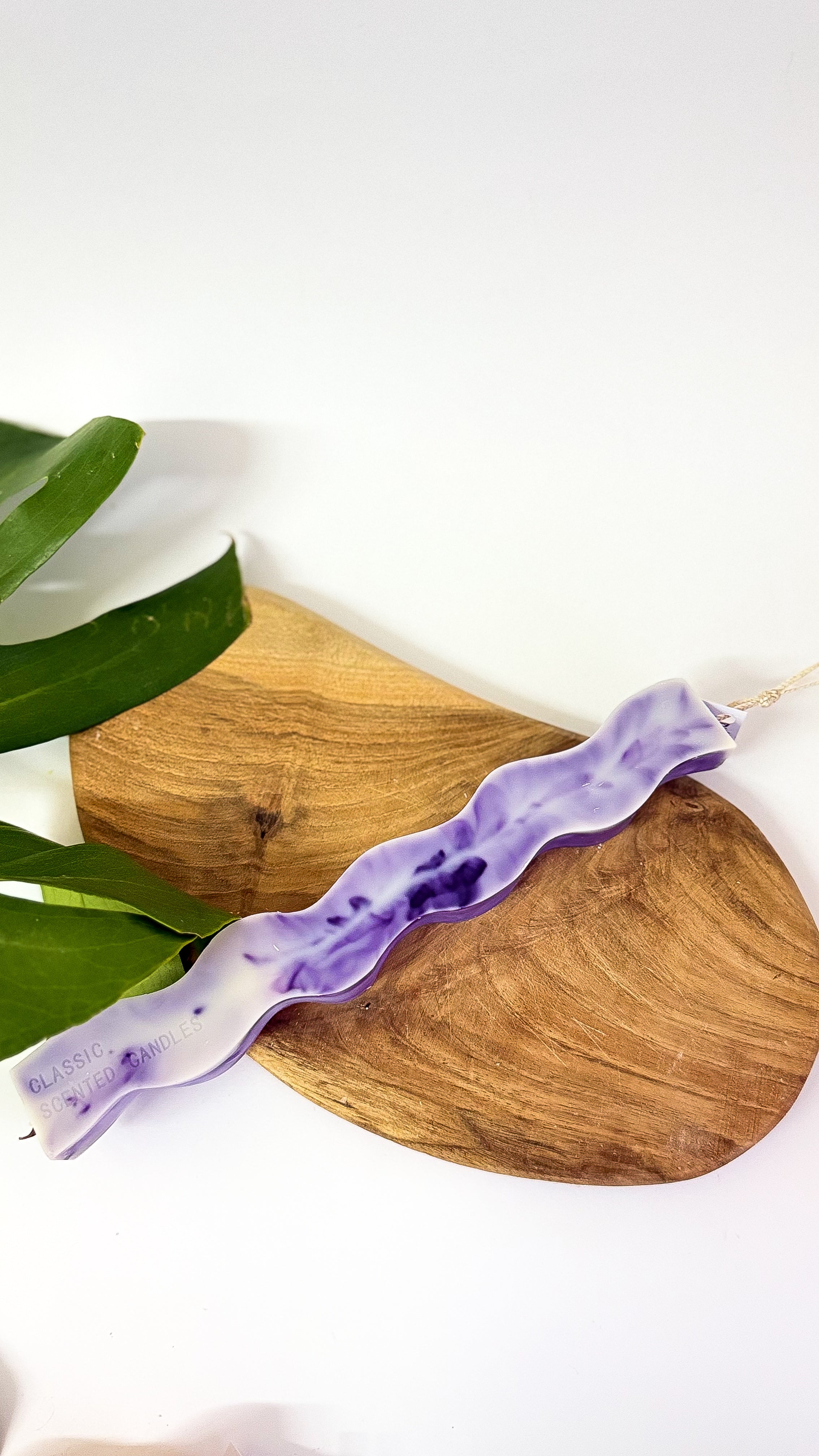 Χειροποίητη Αρωματική Λαμπάδα Κυματιστή με Εφέ Μαρμάρου