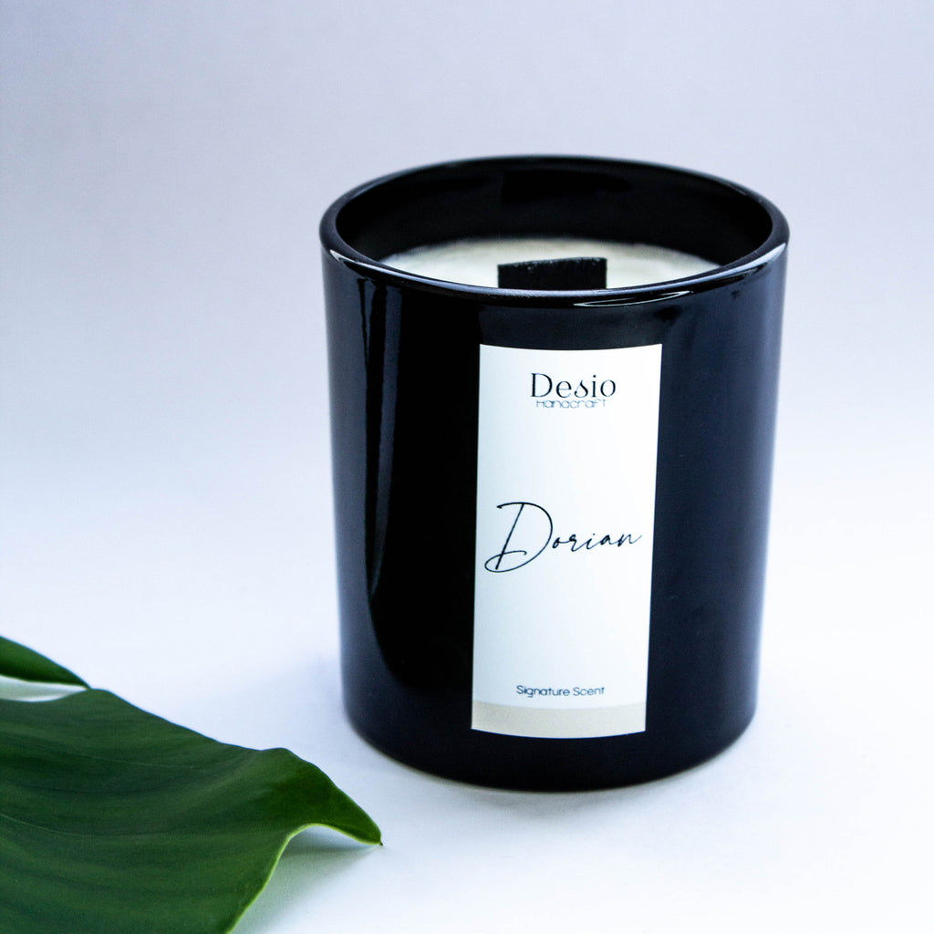 Κερί σε Γυάλινο Γυαλιστερό Δοχείο – Signature Scent