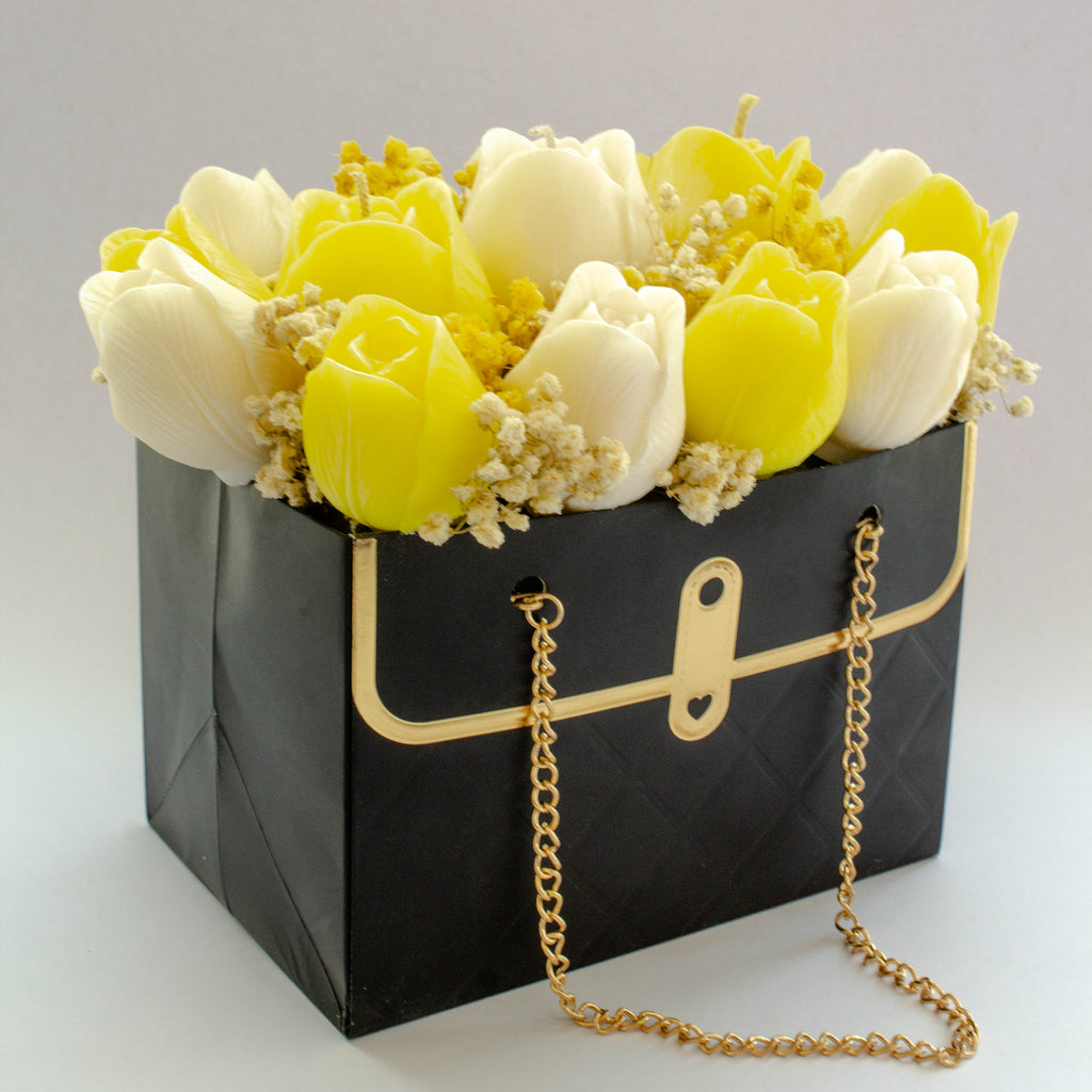 Αρωματική Σύνθεση με Τουλίπες σε Τσαντάκι