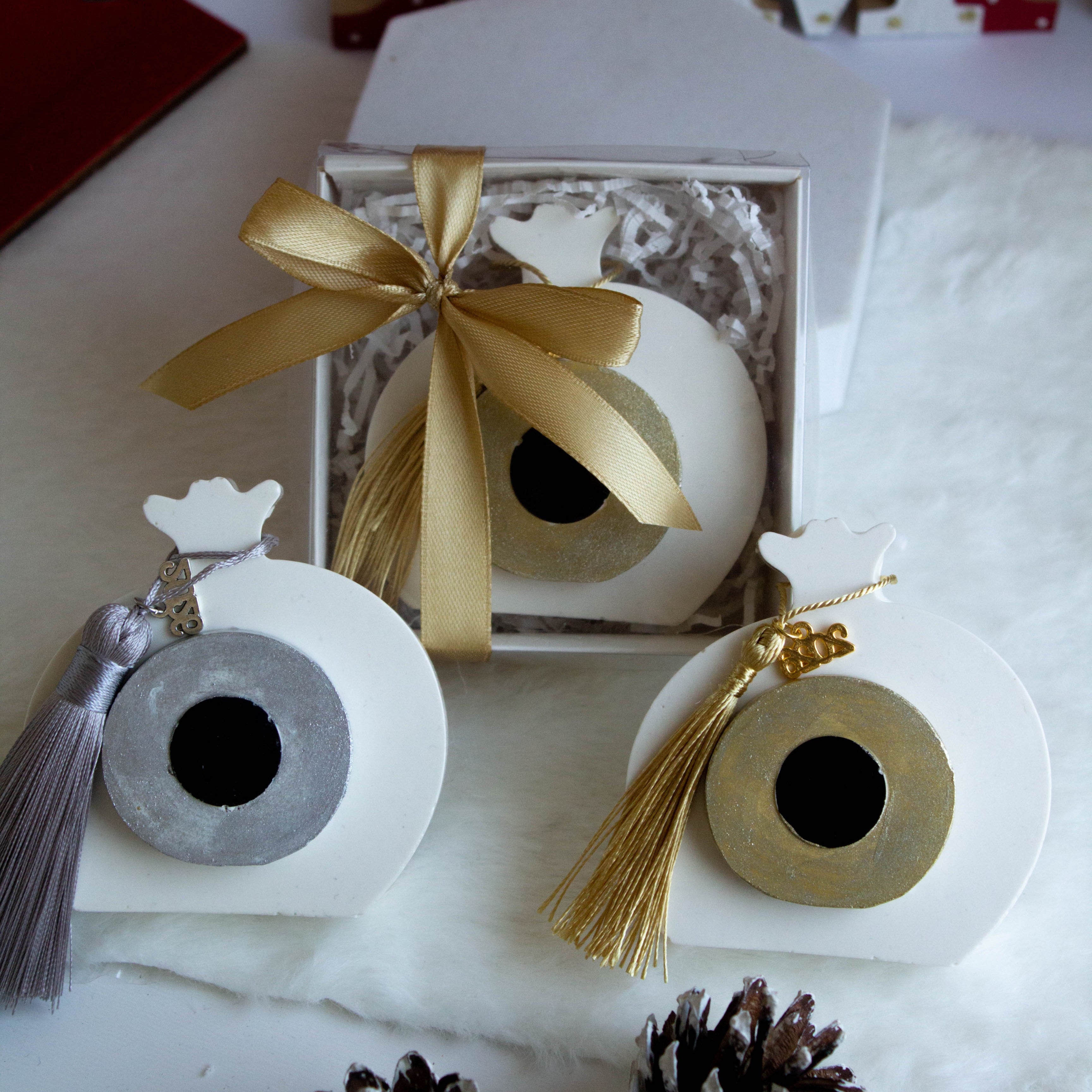 Χριστουγεννιάτικο Χειροποίητο Γούρι Πορσελάνινο Ρόδι με Μάτι & Φούντα 2026