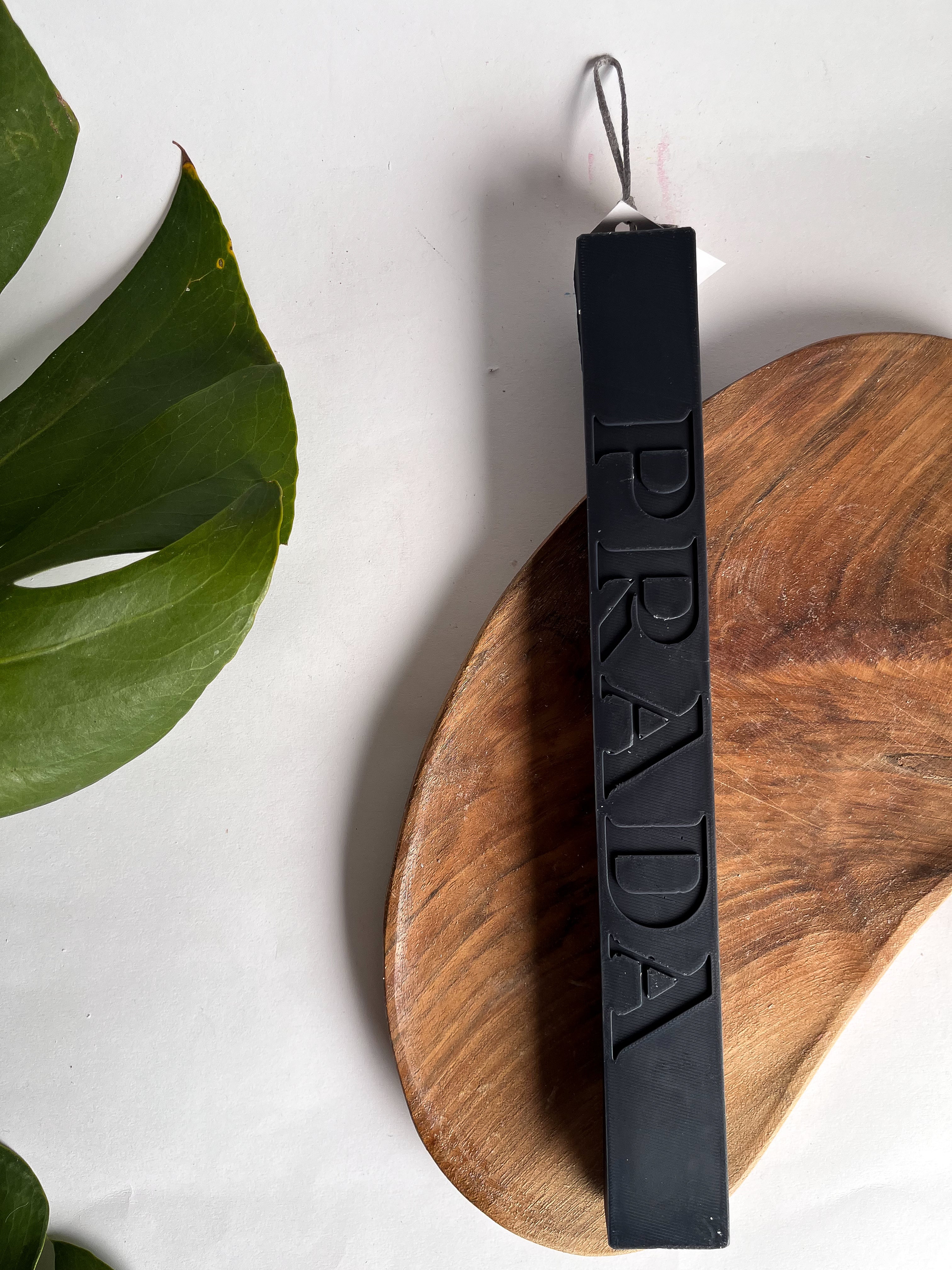 Χειροποίητη  Αρωματική Λαμπάδα Prada